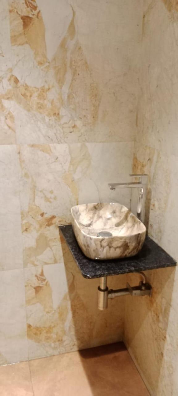 מומביי Hotel Sunrise Residency מראה חיצוני תמונה